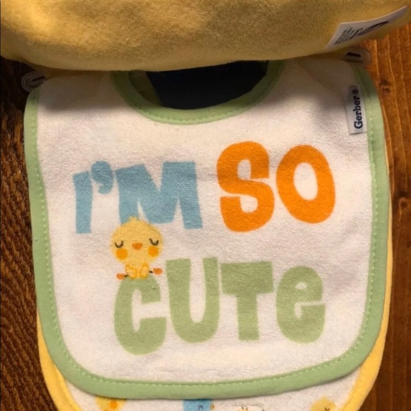 Baby Bibs - Picture 2 of 4